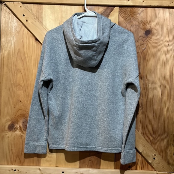 Under Armour loose coupe lache suelto - Picture 2 of 5